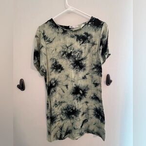 Zara XS tie die t shirt dress